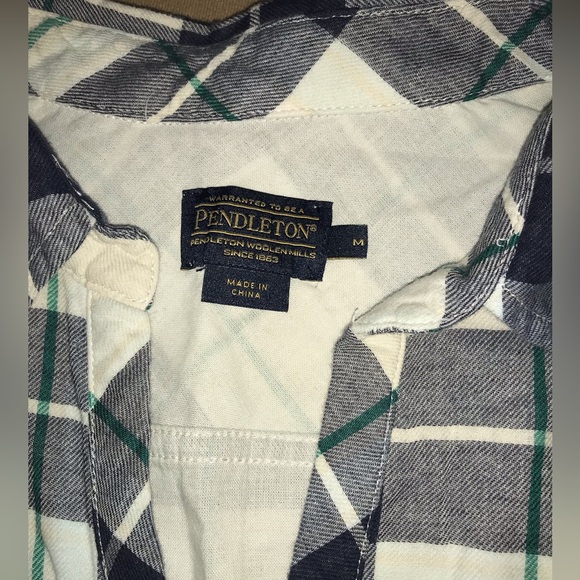 EUC! Women's Pendleton Flannel Plaid Shirt Dress size M Navy / White - Picture 2 of 5